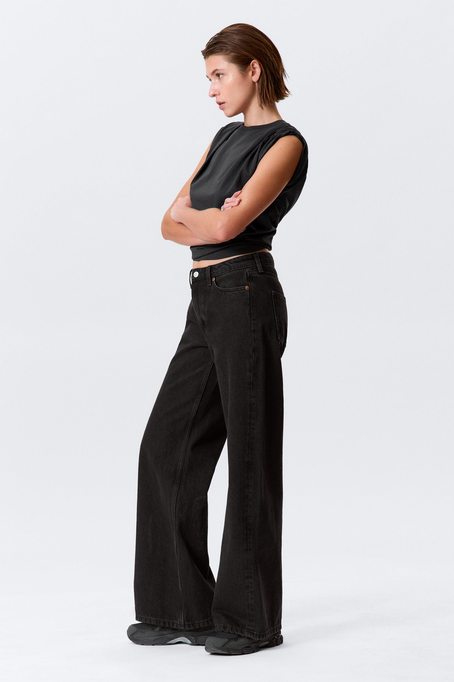 Paz Mid Waist Loose Wide Leg Jeans