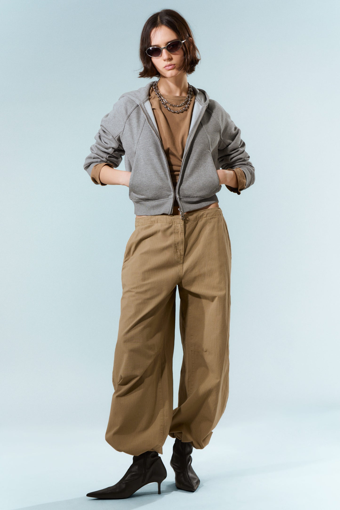 Baggy-Ripstophose mit niedriger Taille