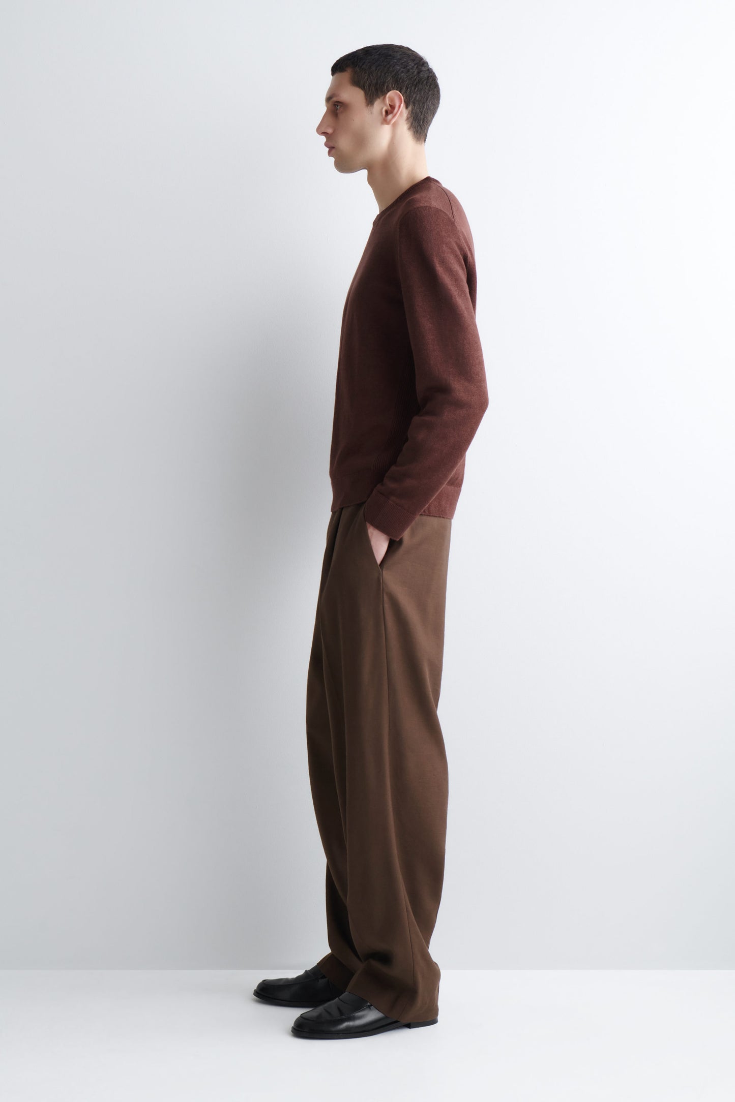 KNITTED LINEN CREW-NECK JUMPER