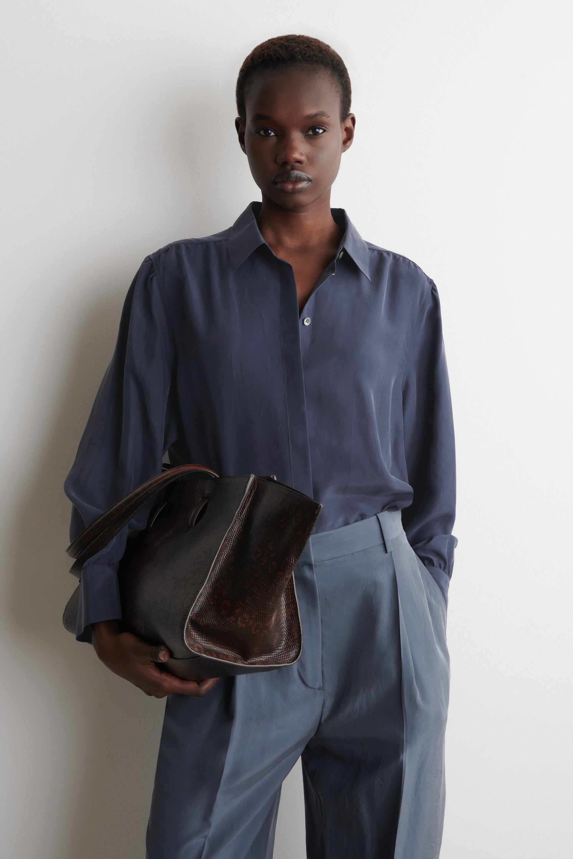 GATHERED CRINKLED-SILK SHIRT