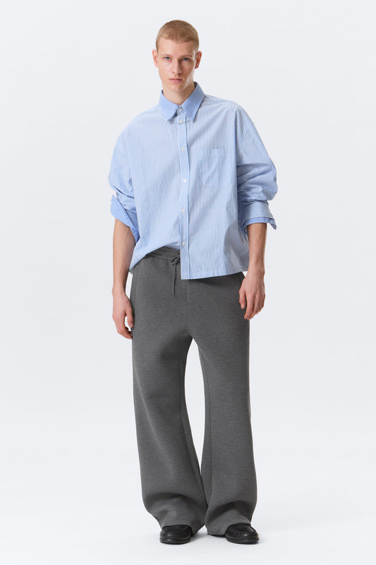 Locker geschnittene Scuba-Sweatpants