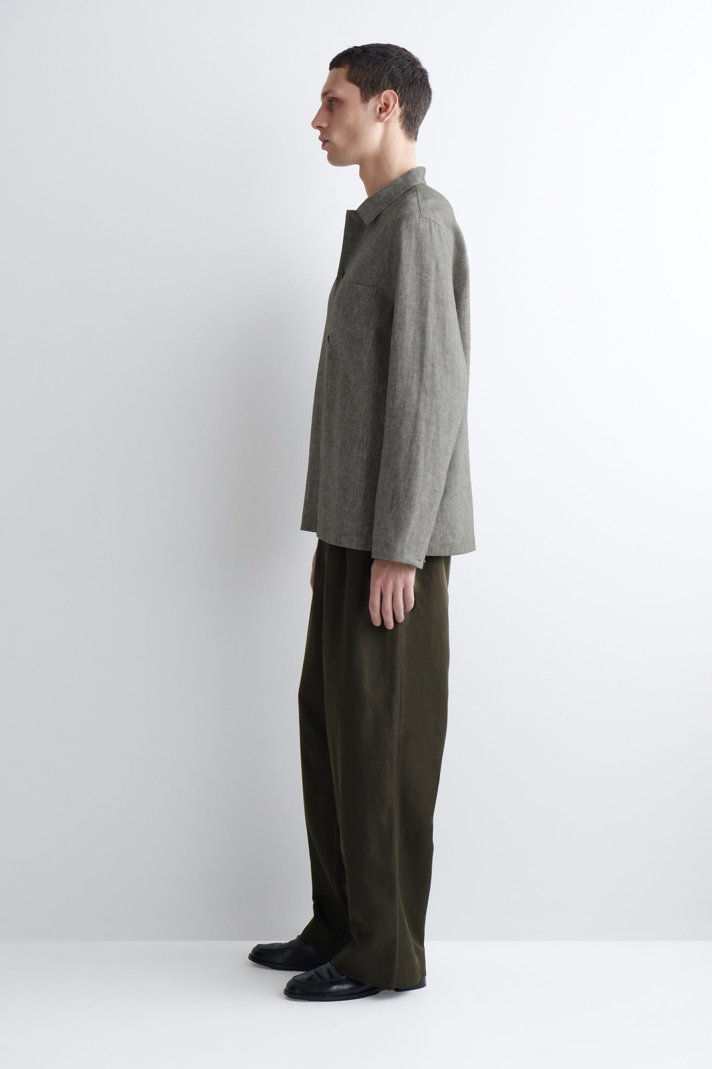 LINEN RELAXED SHIRT