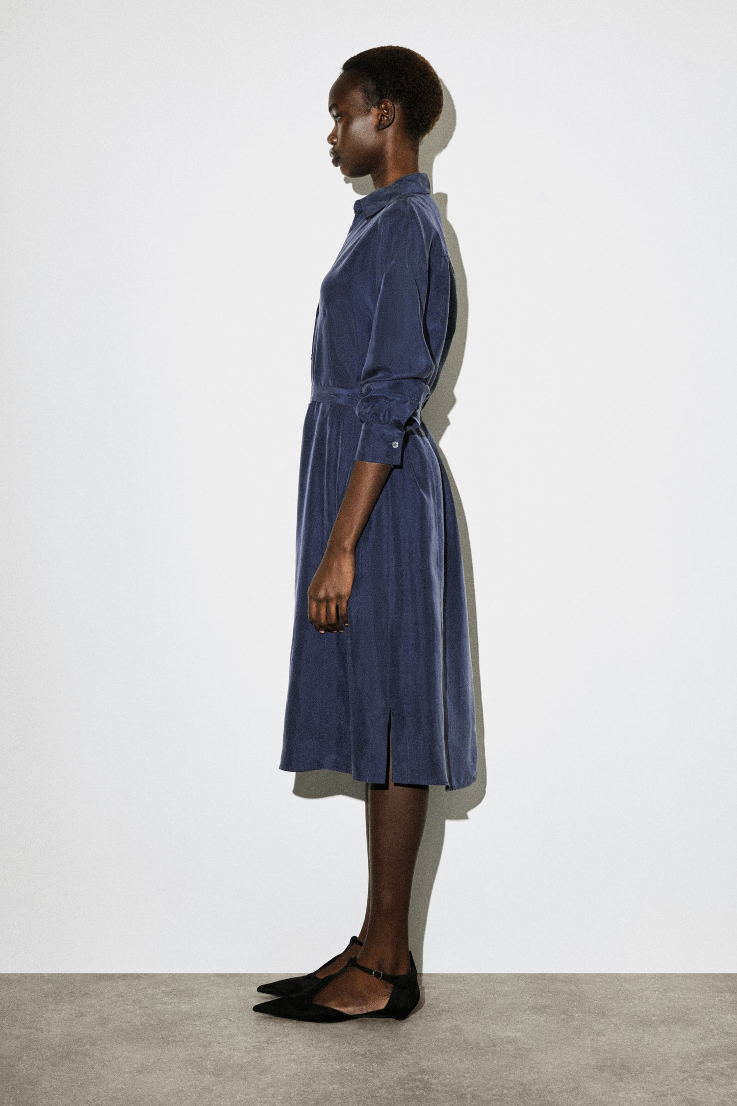 GATHERED CRINKLED-SILK MIDI SHIRT DRESS