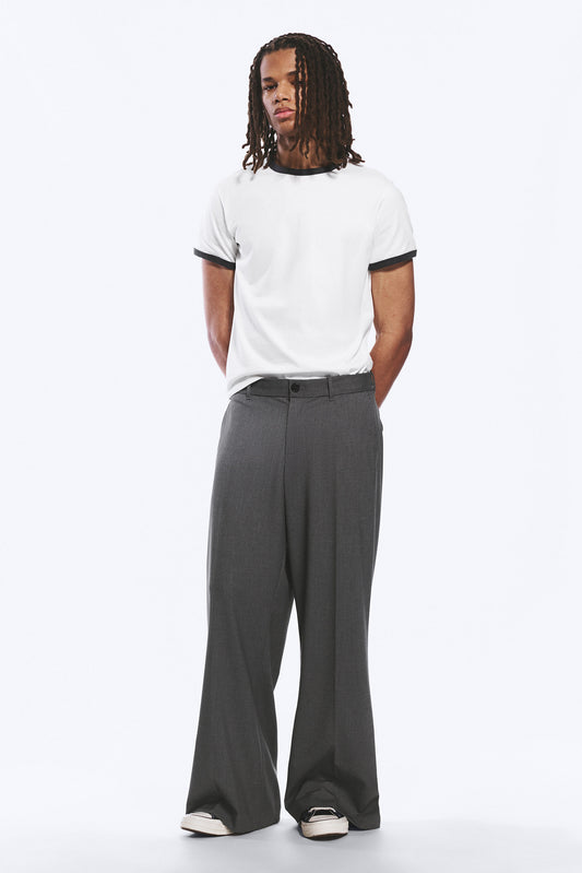 Moe - Lockere Low-Waist-Anzughose mit Bootcut-Bein