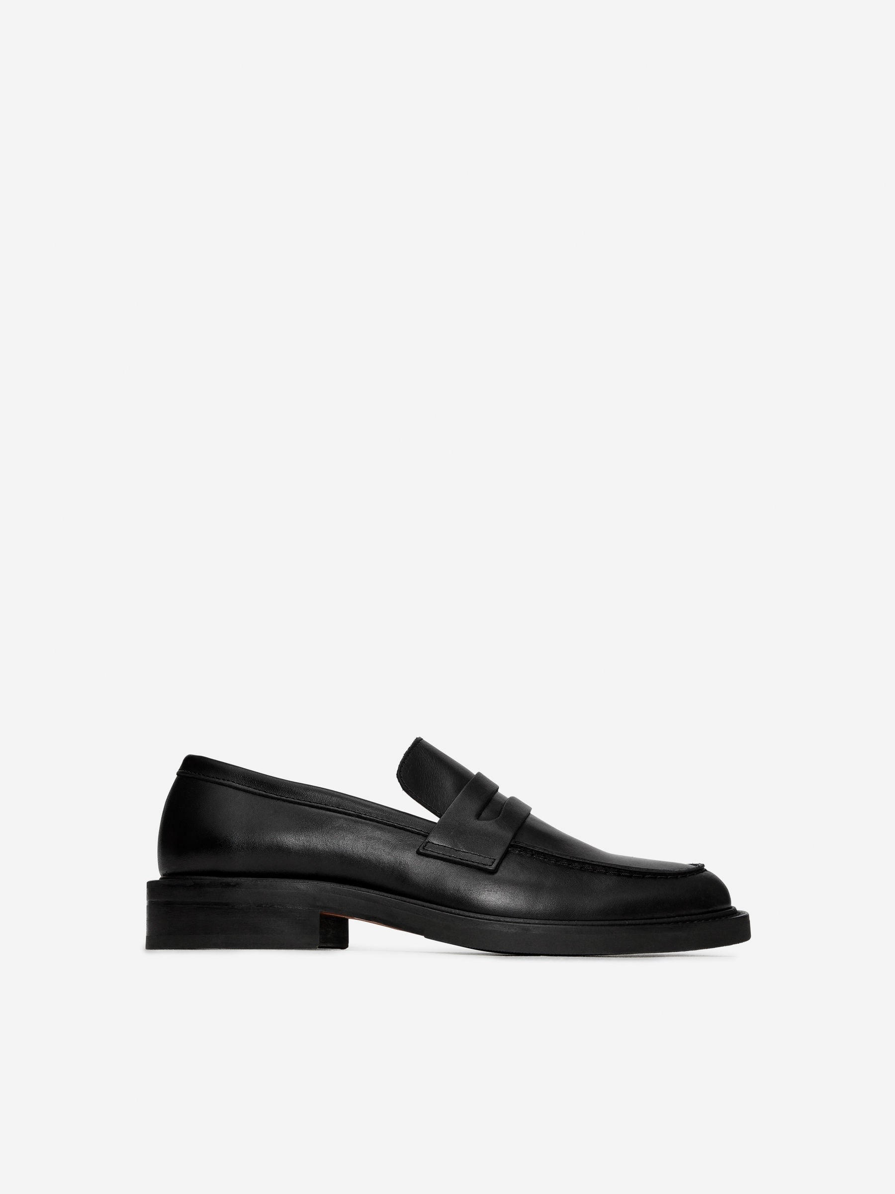 Penny-Loafer aus Leder-Schwarz-13204
